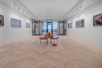 Art gallery with museum seating area